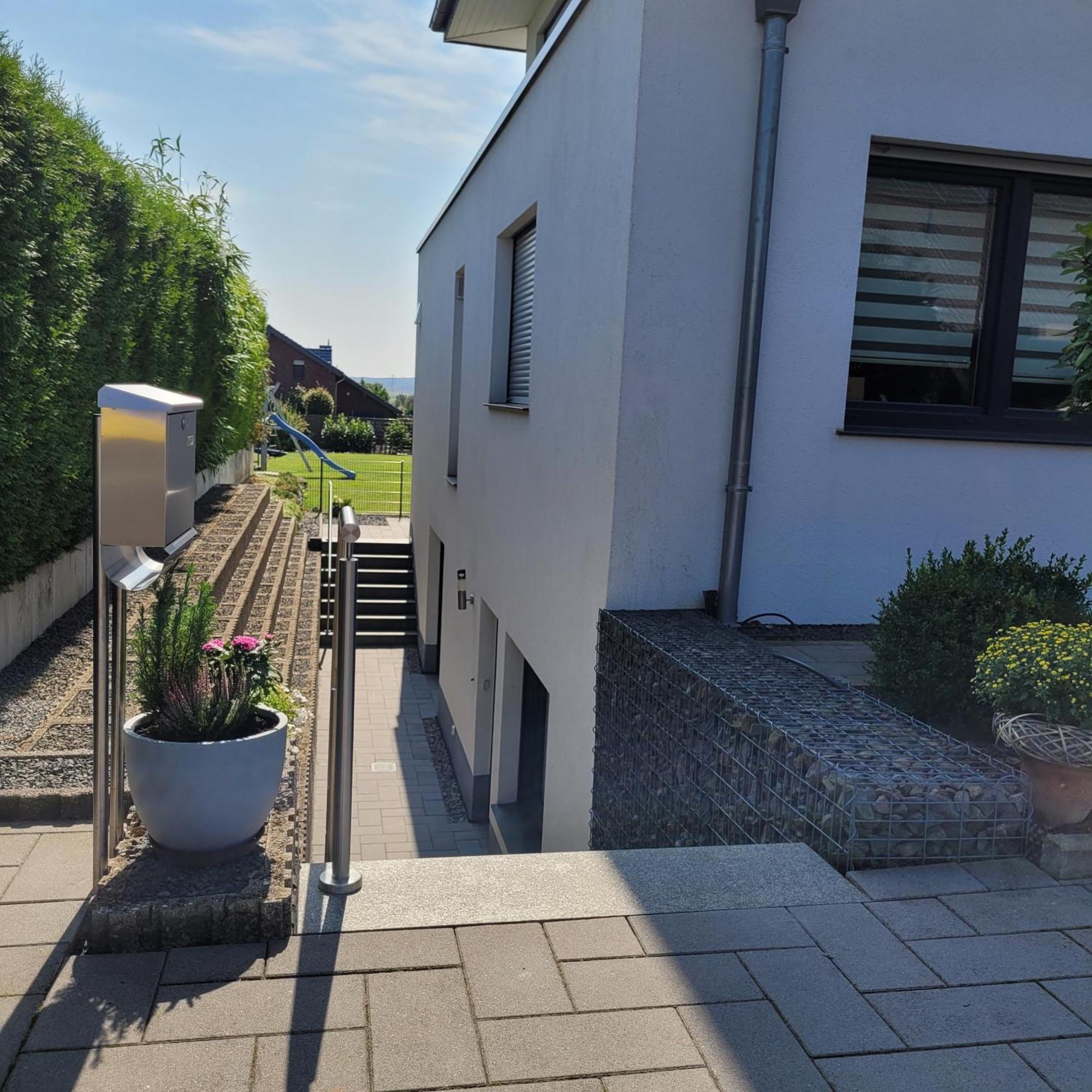 Eifelherz Mit Sonnenterrasse Nideggen Kültér fotó